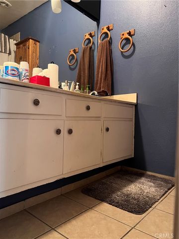 543 N Pampas, Rialto, CA 92376
