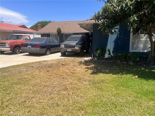 543 N Pampas, Rialto, CA 92376