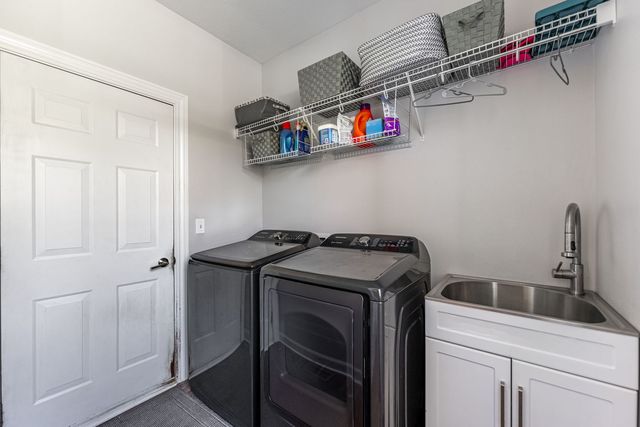 12938 ARBORETUM Drive, Belvidere, IL 61008