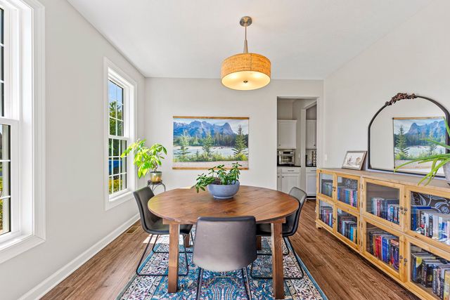 12938 ARBORETUM Drive, Belvidere, IL 61008