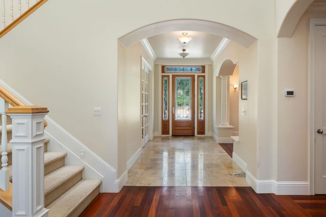 7500 Autumn Wind Ct, Newcastle, CA 95658