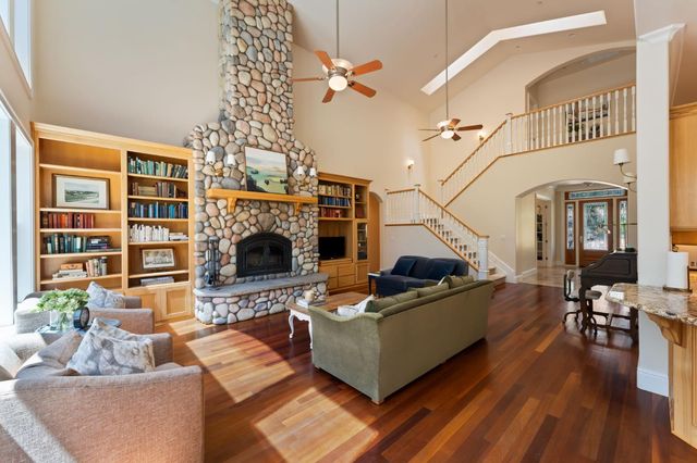 7500 Autumn Wind Ct, Newcastle, CA 95658