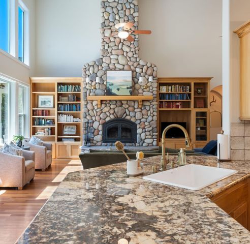 7500 Autumn Wind Ct, Newcastle, CA 95658