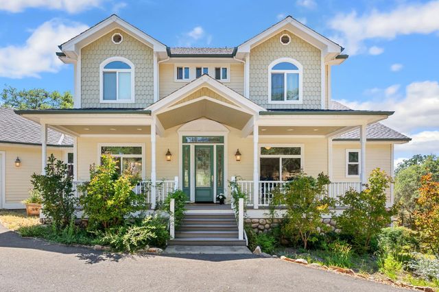 7500 Autumn Wind Ct, Newcastle, CA 95658