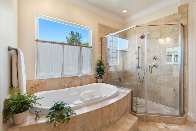 7500 Autumn Wind Ct, Newcastle, CA 95658