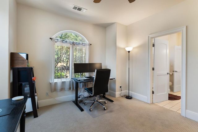 7500 Autumn Wind Ct, Newcastle, CA 95658