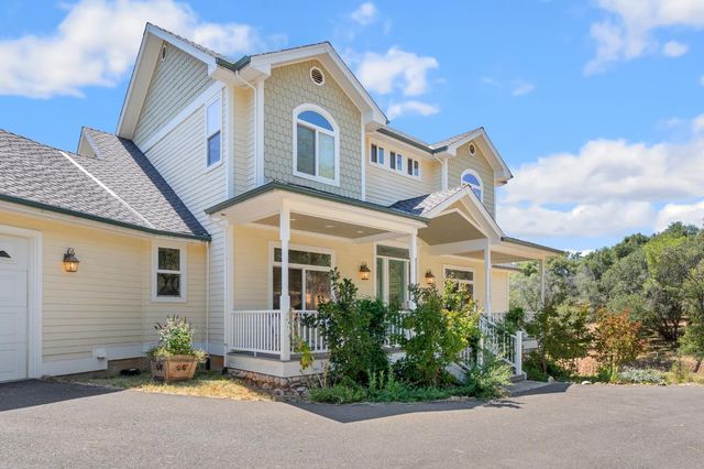 7500 Autumn Wind Ct, Newcastle, CA 95658