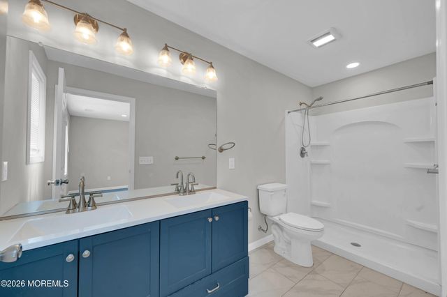 332 Beach Avenue, Beachwood, NJ 08722