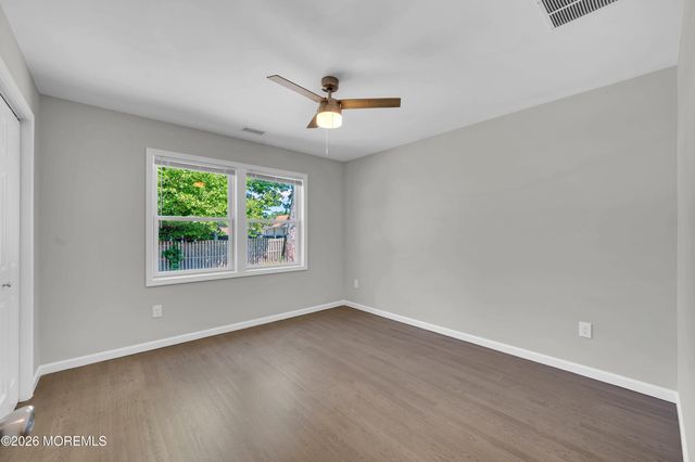 332 Beach Avenue, Beachwood, NJ 08722