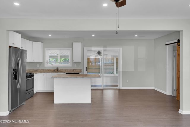 332 Beach Avenue, Beachwood, NJ 08722