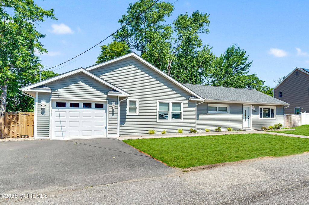 332 Beach Avenue, Beachwood, NJ 08722