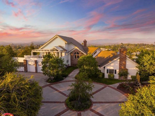 4938 San Jacinto Circle East, Fallbrook, CA 92028