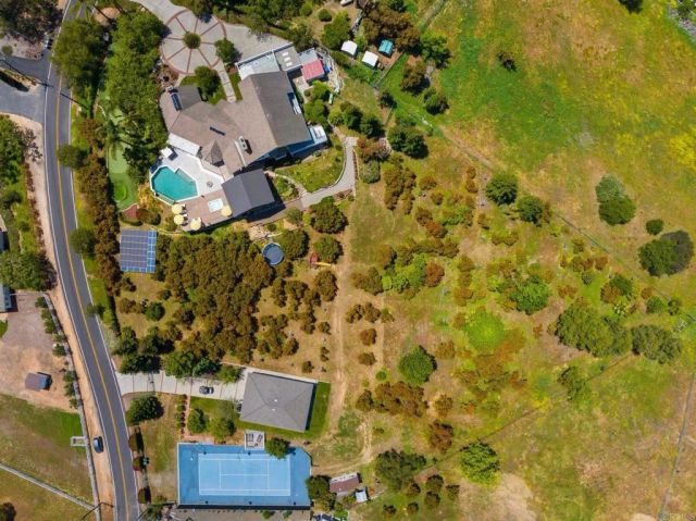 4938 San Jacinto Circle East, Fallbrook, CA 92028