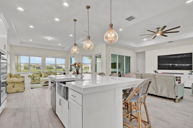 4941 Liberty Lane, Westlake, FL 33470