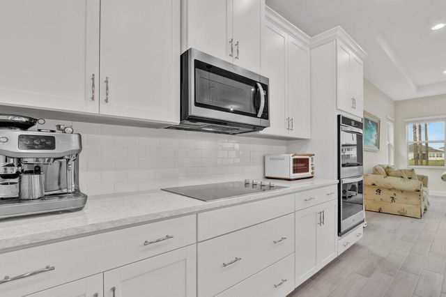 4941 Liberty Lane, Westlake, FL 33470