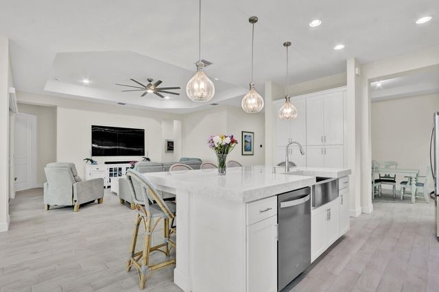 4941 Liberty Lane, Westlake, FL 33470