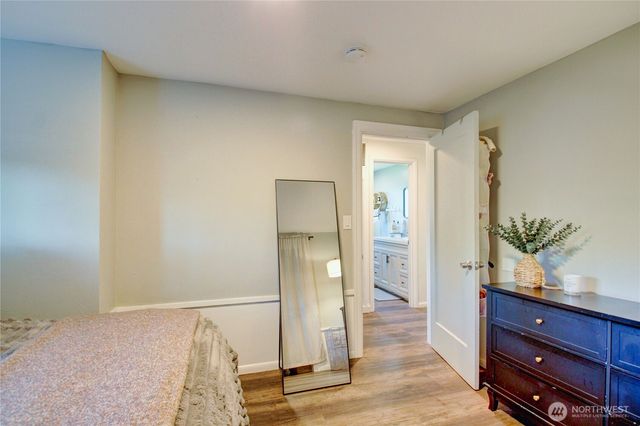 348 NE Harvest Drive, Oak Harbor, WA 98277