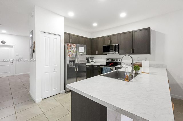 28729 SW 132nd Court, Homestead, FL 33033