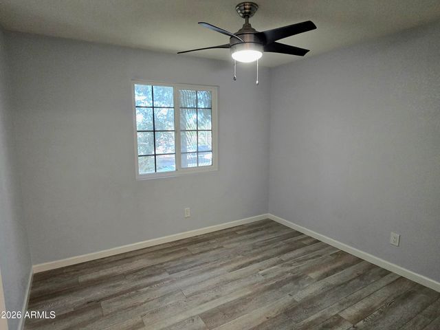 533 W GUADALUPE Road 2011, Mesa, AZ 85210