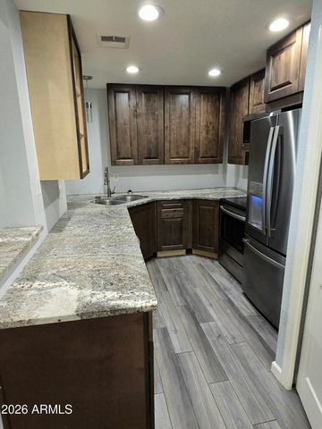 533 W GUADALUPE Road 2011, Mesa, AZ 85210