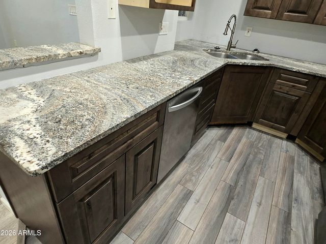 533 W GUADALUPE Road 2011, Mesa, AZ 85210