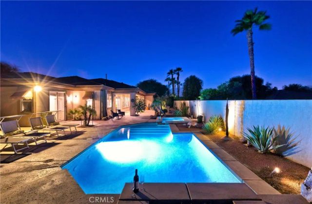 134 Tesori Drive, Palm Desert, CA 92211