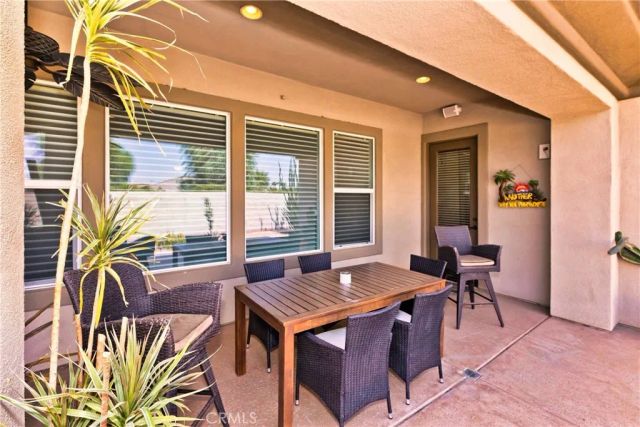 134 Tesori Drive, Palm Desert, CA 92211