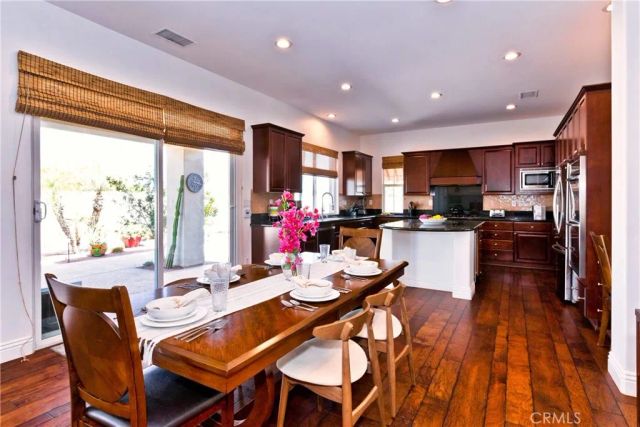 134 Tesori Drive, Palm Desert, CA 92211