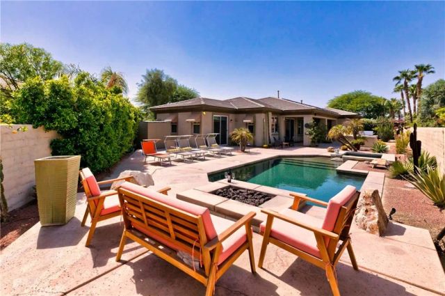 134 Tesori Drive, Palm Desert, CA 92211