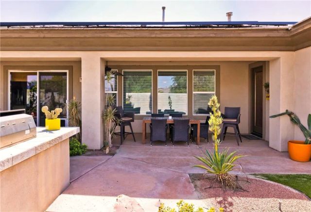 134 Tesori Drive, Palm Desert, CA 92211