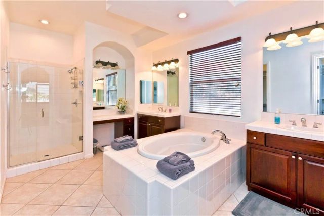 134 Tesori Drive, Palm Desert, CA 92211