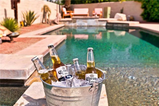 134 Tesori Drive, Palm Desert, CA 92211