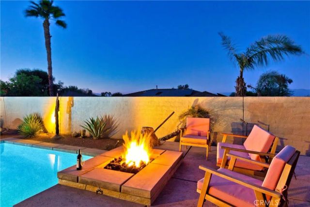 134 Tesori Drive, Palm Desert, CA 92211