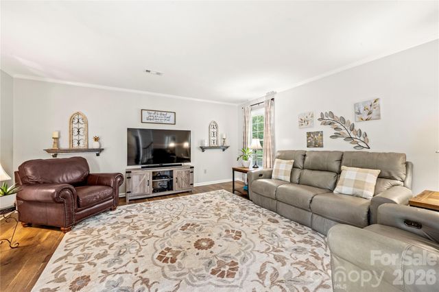 1401 Rivermont Drive, Gastonia, NC 28054
