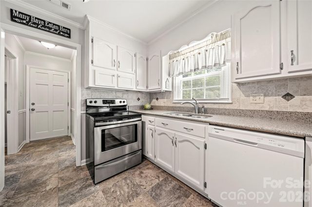 1401 Rivermont Drive, Gastonia, NC 28054