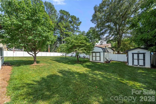 1401 Rivermont Drive, Gastonia, NC 28054