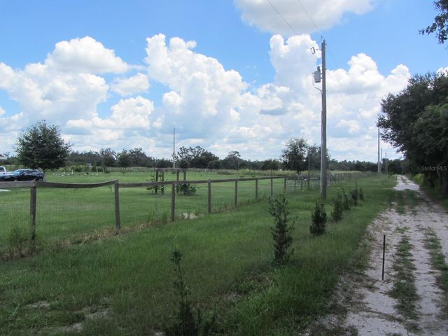 46365 STATE ROAD 64 E, Myakka City, FL 34251