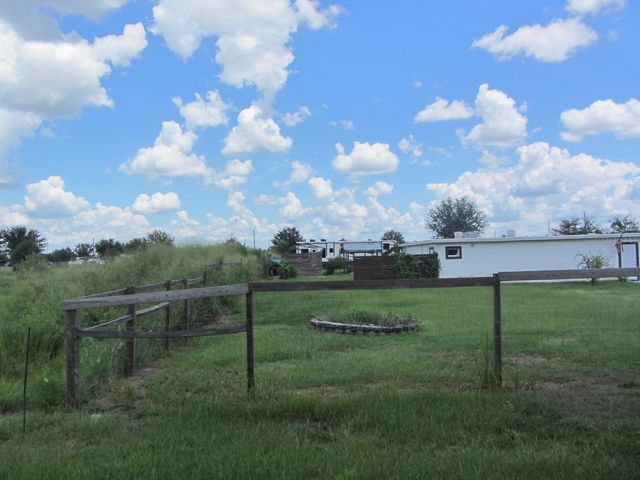 46365 STATE ROAD 64 E, Myakka City, FL 34251