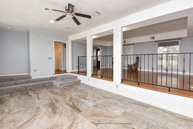 4916 Old Spanish Trail, Houston, TX 77021