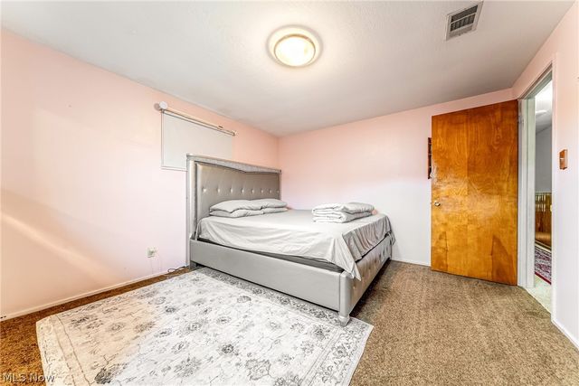 9433 Steffner Drive, Streetsboro, OH 44241