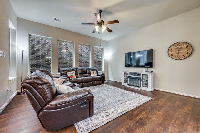 6661 Escena Boulevard, Irving, TX 75039