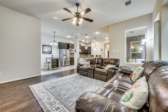 6661 Escena Boulevard, Irving, TX 75039