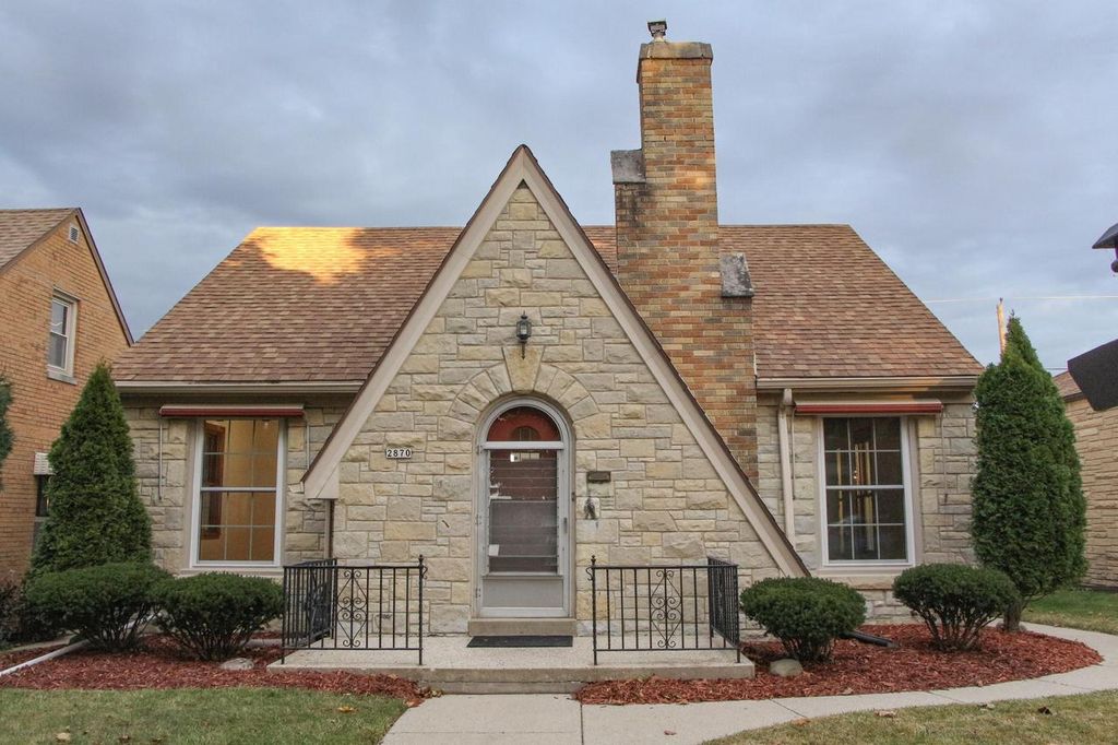 2870 S 47th STREET, Milwaukee, WI 53219