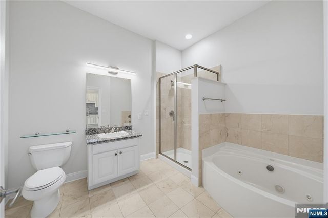 20 Ave At Port Imperial 536, West New York, NJ 07093