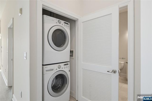 20 Ave At Port Imperial 536, West New York, NJ 07093