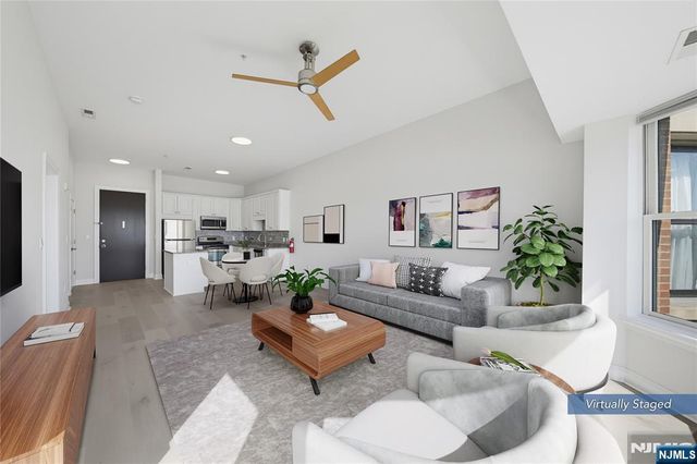 20 Ave At Port Imperial 536, West New York, NJ 07093