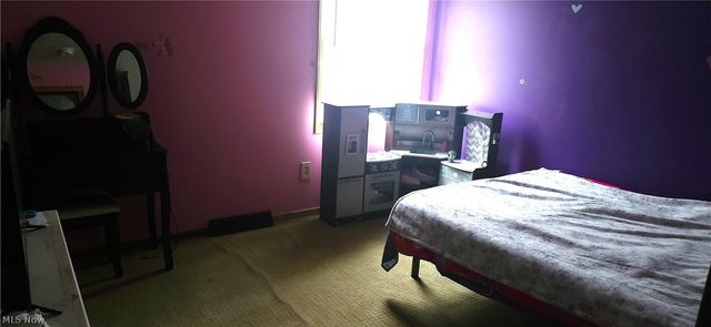 3525 Balsamwood Boulevard NW, Uniontown, OH 44685