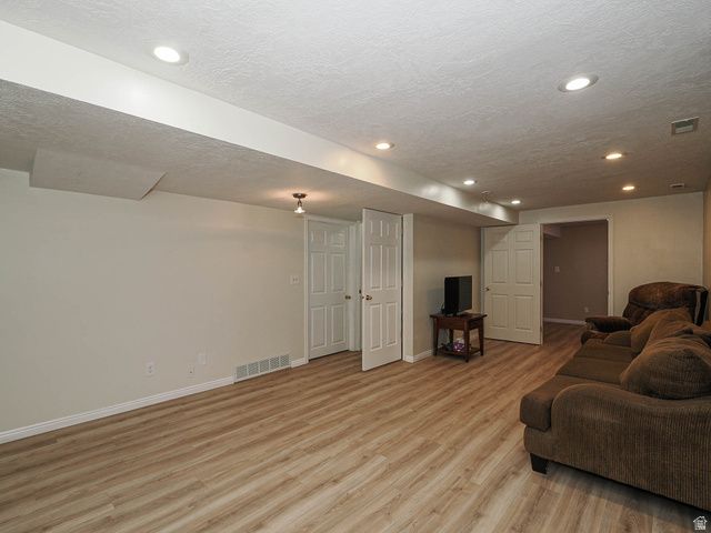 6616 W FANFARE CT, West Valley City, UT 84128