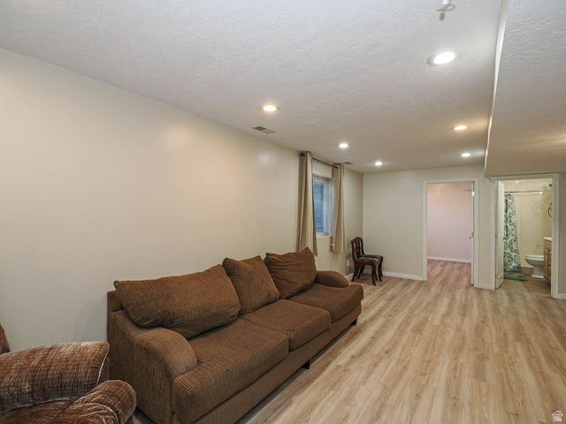 6616 W FANFARE CT, West Valley City, UT 84128