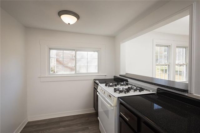 3637 N Monroe Avenue, Kansas City, MO 64117